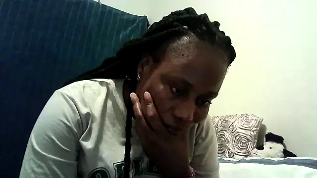Snapshot of Dutches101 chatting on June 2026 04:34:02 PM Dutches101 online show from June 2026 04:34:02 PM