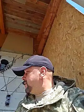 Cristo1982 online show from April 2026 09:25:02 AM