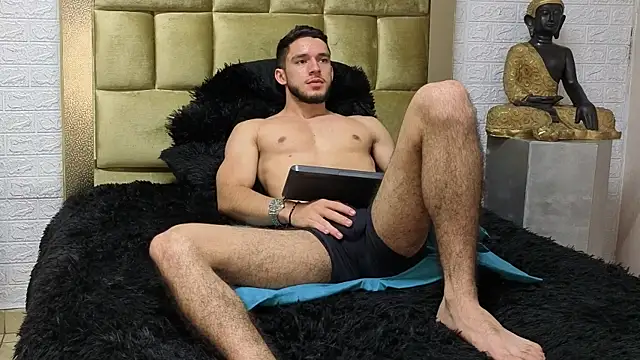 axel tone online show from May 2026 11:15:01 AM