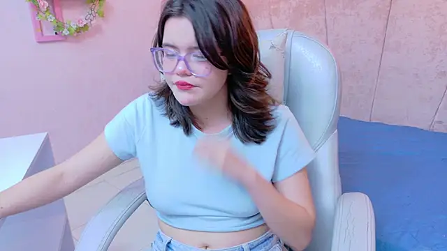 Alexa Missfortune online show from April 2026 10:23:01 PM