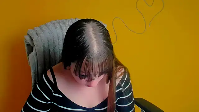 Snapshot of Tiffani_Angel chatting on May 2026 10:36:01 AM Tiffani Angel online show from May 2026 10:36:01 AM