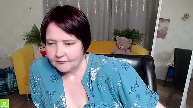 Snapshot of QUEEN02030 chatting on May 2026 09:59:01 AM QUEEN02030 online show from May 2026 09:59:01 AM