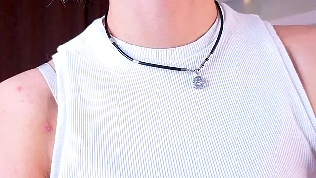 Snapshot of TeshaDurrell chatting on April 2026 12:46:01 PM TeshaDurrell online show from April 2026 12:46:01 PM