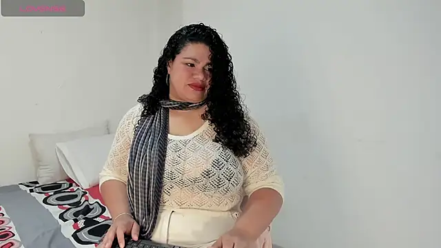 AuraDush online show from April 2026 12:03:01 PM