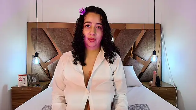 Snapshot of bella_swwan_ chatting on May 2026 04:12:01 PM bella swwan online show from May 2026 04:12:01 PM