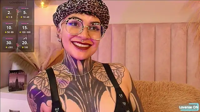 Snapshot of Luana_fiore chatting on April 2026 12:15:02 PM Luana fiore online show from April 2026 12:15:02 PM