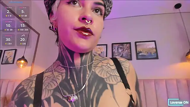 Snapshot of Luana_fiore chatting on May 2026 12:24:02 PM Luana fiore online show from May 2026 12:24:02 PM