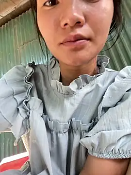Elisa-a online show from May 2026 01:03:02 AM