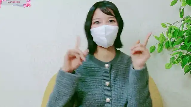 MISOSIRURICE online show from April 2026 01:06:02 PM