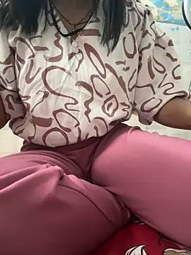 Snapshot of miss_aaashikaa chatting on April 2026 09:51:02 AM miss aaashikaa online show from April 2026 09:51:02 AM