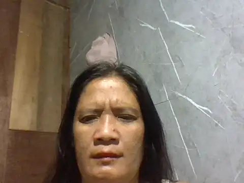 Snapshot of PinayZaira chatting on June 2026 07:24:01 PM PinayZaira online show from June 2026 07:24:01 PM