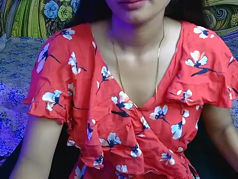 Snapshot of avni222 chatting on May 2026 05:49:01 AM avni222 online show from May 2026 05:49:01 AM
