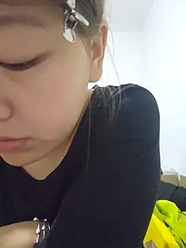 mianmian-666 online show from June 2026 05:07:01 AM