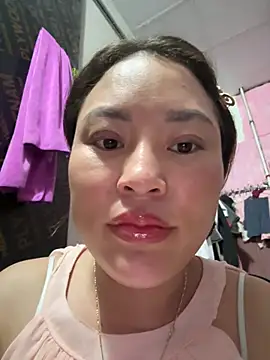 Snapshot of Lina-Naughty chatting on June 2026 08:17:02 AM Lina-Naughty online show from June 2026 08:17:02 AM