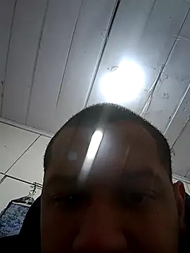 alexchocoa online show from June 2026 01:52:02 AM