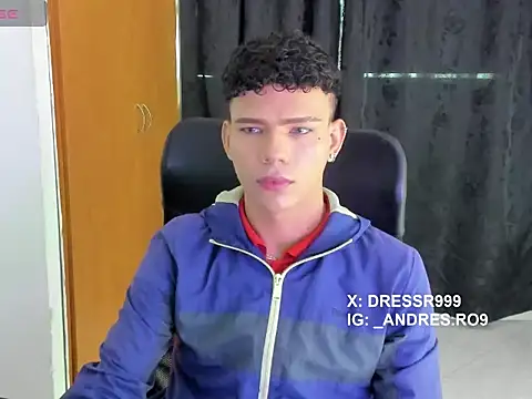 Snapshot of sebascuterouss chatting on April 2026 01:01:01 PM sebascuterouss online show from April 2026 01:01:01 PM