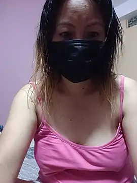 Bristy BigBoobs online show from July 2026 04:35:01 PM