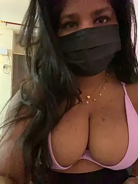 Snapshot of Shalu_naughty69 chatting on April 2026 05:02:02 AM Shalu naughty69 online show from April 2026 05:02:02 AM