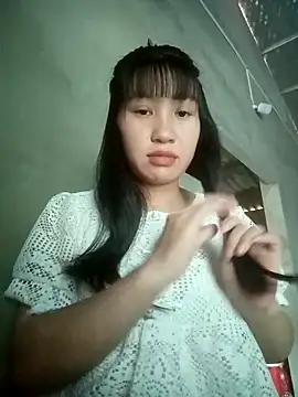 lucynguyen2 online show from April 2026 02:15:02 AM