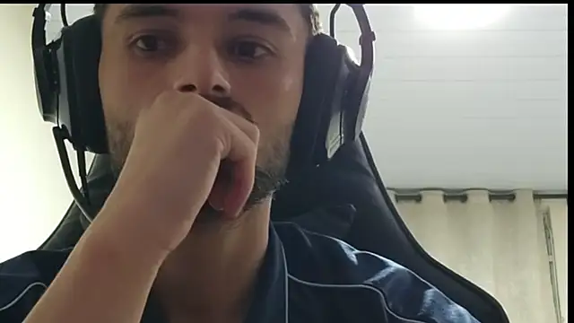 Tigrao18m online show from April 2026 02:13:01 AM