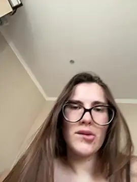 Snapshot of Lindasix chatting on May 2026 09:36:01 AM Lindasix online show from May 2026 09:36:01 AM