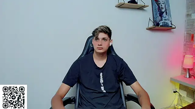 Snapshot of flaquito___ chatting on May 2026 08:37:01 PM flaquito online show from May 2026 08:37:01 PM