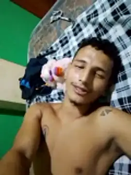 Flacoflowyt online show from May 2026 12:17:01 AM