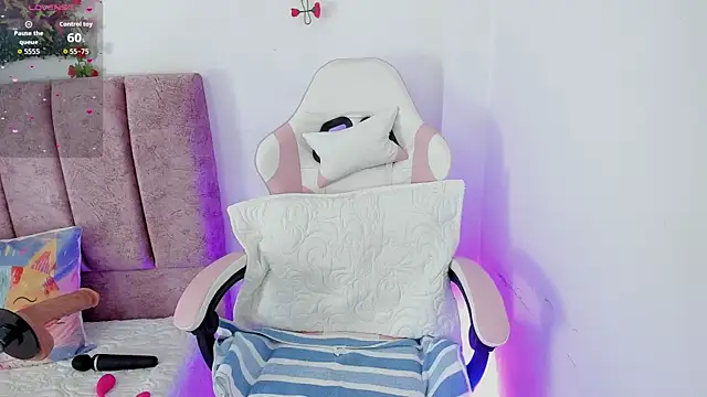 alisson boobs   online show from June 2026 10:46:02 PM