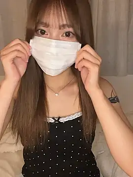 Snapshot of liz_05 chatting on May 2026 11:51:02 AM liz 05 online show from May 2026 11:51:02 AM