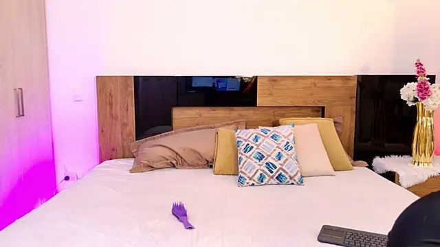 LaraBelmon online show from April 2026 11:49:02 PM