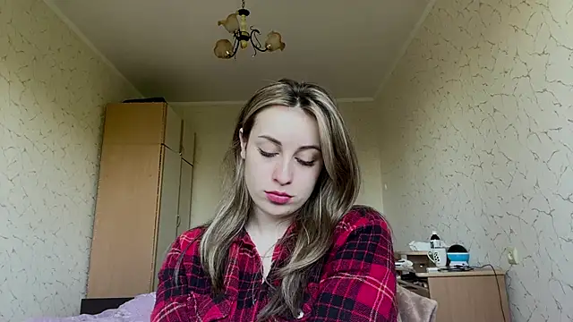 SpringSummers online show from May 2026 07:25:01 AM