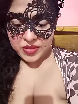 Maskedcurves online show from April 2026 06:19:01 AM