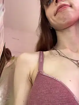 Snapshot of HotGirl1701 chatting on June 2026 04:22:02 AM HotGirl1701 online show from June 2026 04:22:02 AM