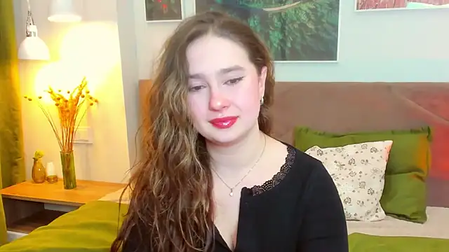 Snapshot of Sienna_Spice chatting on April 2026 10:12:02 PM Sienna Spice online show from April 2026 10:12:02 PM