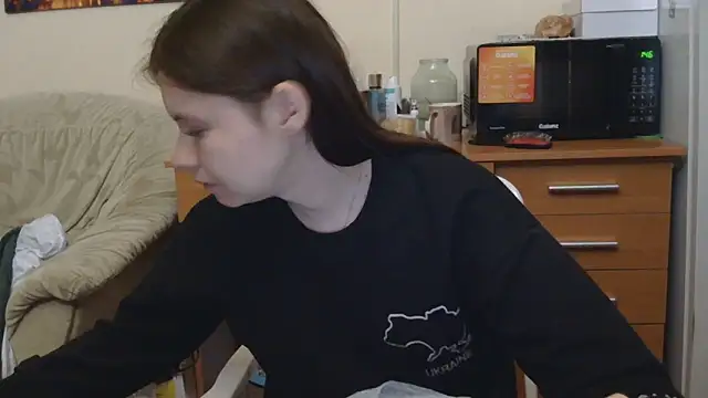 Snapshot of JessicaHolland1 chatting on May 2026 07:22:02 PM JessicaHolland1 online show from May 2026 07:22:02 PM