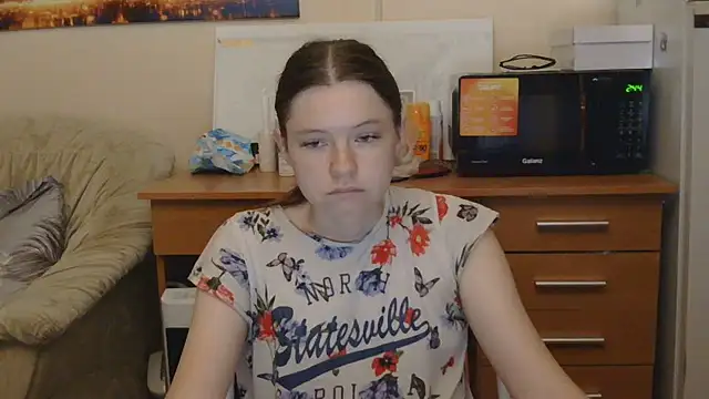 Snapshot of JessicaHolland1 chatting on July 2026 06:10:02 PM JessicaHolland1 online show from July 2026 06:10:02 PM