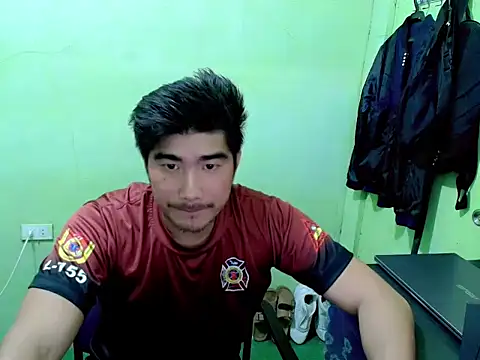 Hunkfireman online show from April 2026 02:57:01 AM