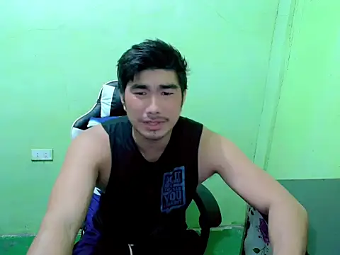 Snapshot of Hunkfireman chatting on June 2026 12:48:02 AM Hunkfireman online show from June 2026 12:48:02 AM