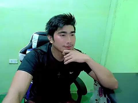 Snapshot of Hunkfireman chatting on July 2026 11:33:01 PM Hunkfireman online show from July 2026 11:33:01 PM