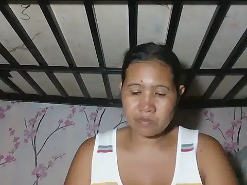 Snapshot of _SweetSmile chatting on May 2026 01:49:01 PM SweetSmile online show from May 2026 01:49:01 PM