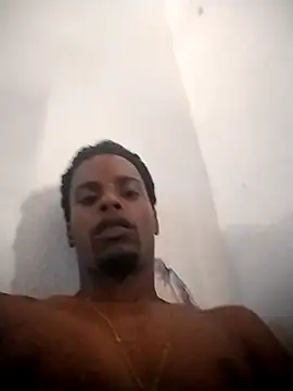 Snapshot of preto0330 chatting on April 2026 07:01:02 PM preto0330 online show from April 2026 07:01:02 PM