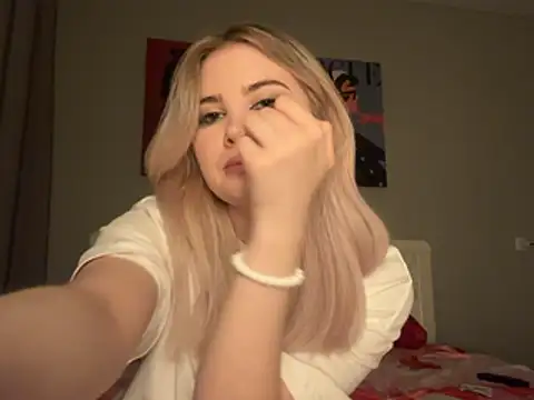Snapshot of kirtova_ chatting on July 2026 06:06:02 PM kirtova online show from July 2026 06:06:02 PM