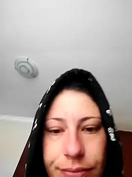 Snapshot of Hildaqii chatting on July 2026 09:47:02 AM Hildaqii online show from July 2026 09:47:02 AM