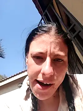 Snapshot of Hildaqii chatting on July 2026 10:35:01 AM Hildaqii online show from July 2026 10:35:01 AM