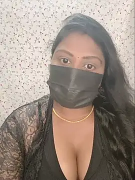 Romantic Woman online show from June 2026 08:31:02 PM