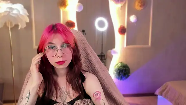 Alice Nyx online show from April 2026 08:42:02 PM