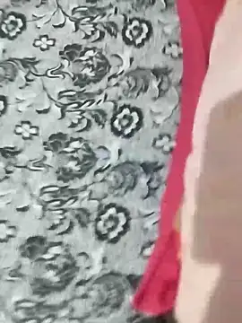 burguesinha online show from April 2026 10:01:02 AM