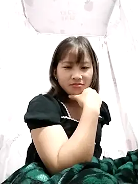 Yo-must online show from April 2026 10:12:02 PM