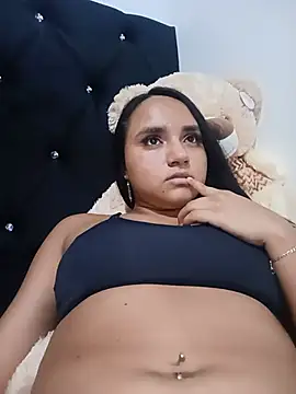 Valentina Narvaez online show from May 2026 07:29:01 PM