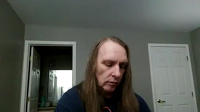 Magnus Luv online show from June 2026 12:24:01 AM